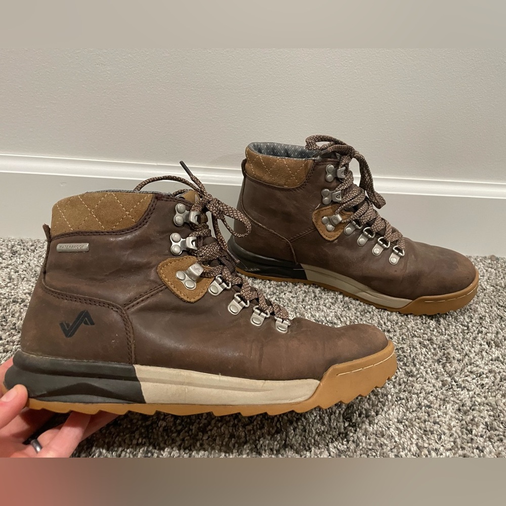 Forsake Patch Mid waterproof hiking boots, women's size 8.5 READ